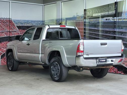 2015 Toyota Tacoma Base
