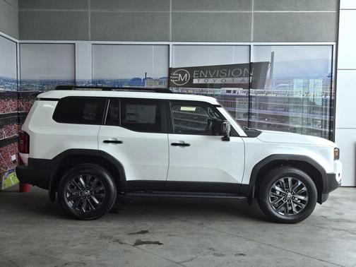 2026 Toyota Land Cruiser Base