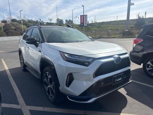 2024 Toyota RAV4 Prime XSE