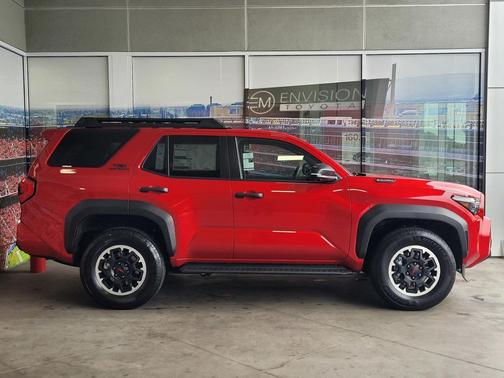 2025 Toyota 4Runner TRD Off Road Premium