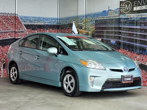 2015 Toyota Prius Two