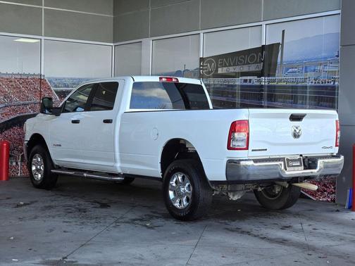 2024 RAM 2500 Big Horn Crew Cab 4x4 8' Box