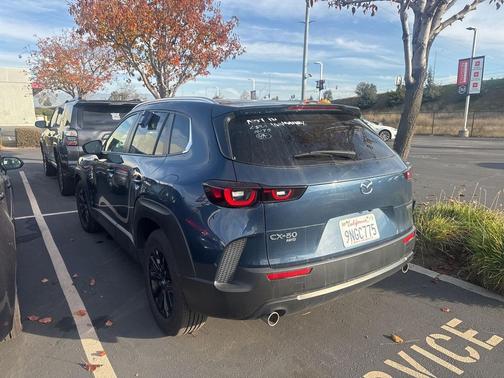 2025 Mazda CX-50 2.5 S Preferred Package