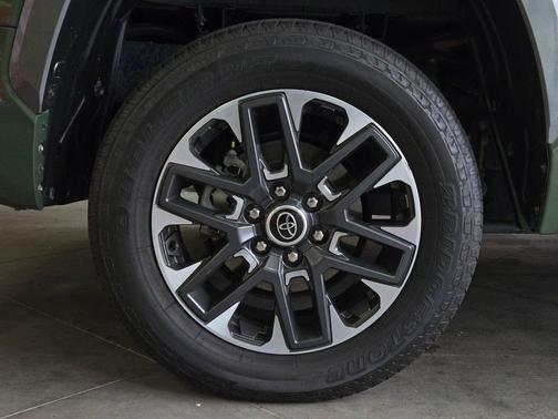 2022 Toyota Tundra Hybrid Limited