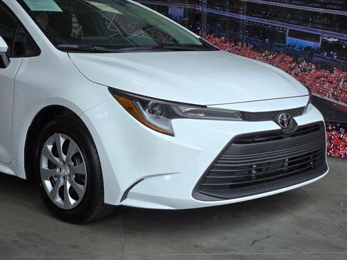 Ice Cap 2026 Toyota Corolla LE