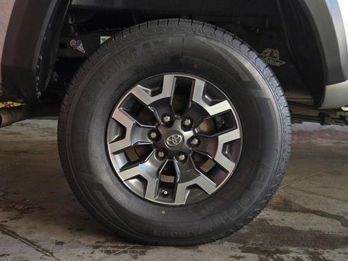 Celestial Silver Metallic 2022 Toyota Tacoma TRD Off Road