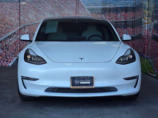 White 2022 Tesla Model 3 Performance