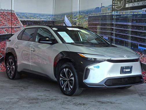 2024 Toyota bZ4X XLE