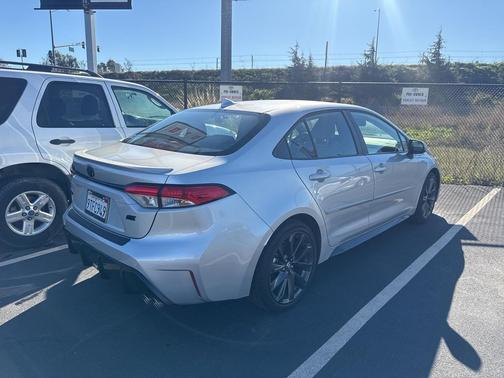 2025 Toyota Corolla SE