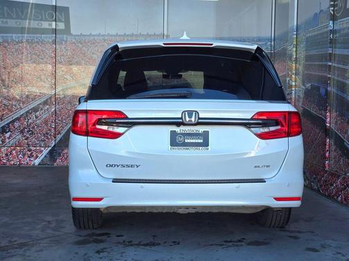2022 Honda Odyssey Elite