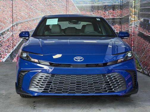 Reservoir Blue 2026 Toyota Camry SE