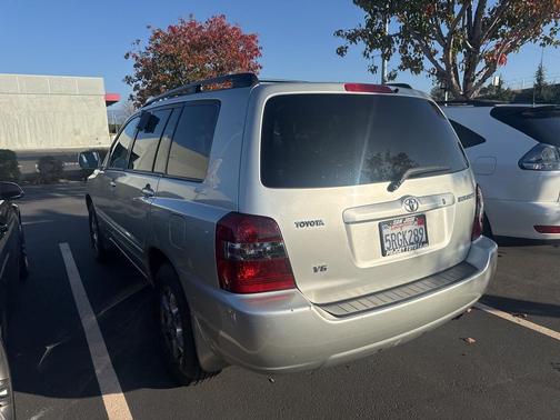2006 Toyota Highlander Base