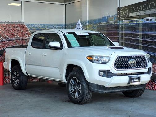 2018 Toyota Tacoma TRD Sport