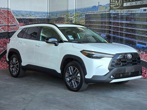 Wind Chill Pearl 2026 Toyota Corolla Cross XLE
