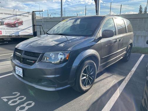 Granite Crystal Metallic Clearcoat 2016 Dodge Grand Caravan AVP/SE