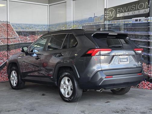 2021 Toyota RAV4 Hybrid LE