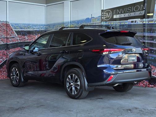 Blueprint 2026 Toyota Highlander Hybrid XLE