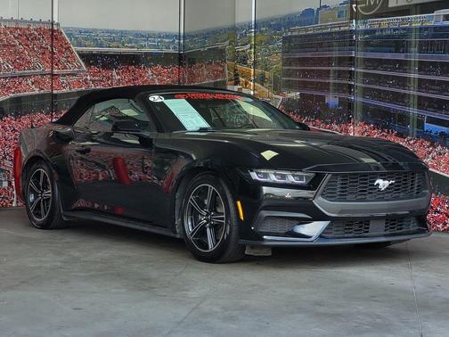 2024 Ford Mustang EcoBoost