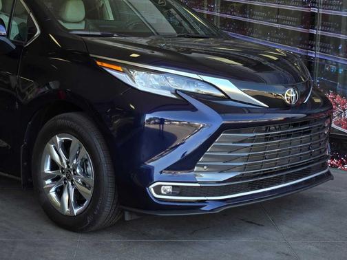 Blueprint 2026 Toyota Sienna Limited