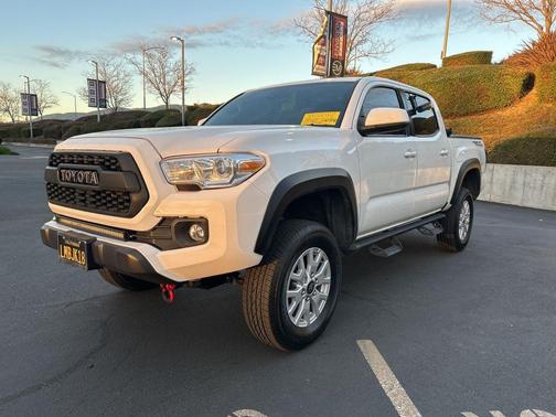 2021 Toyota Tacoma SR