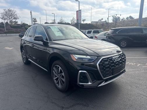 2022 Audi Q5 45 S line Premium