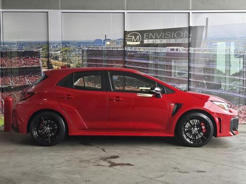 2025 Toyota GR Corolla Core