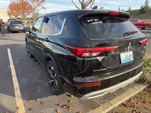 2024 Mitsubishi Outlander SE Black Edition S-AWC