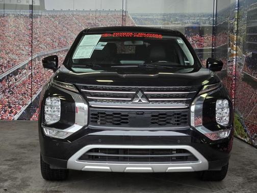 2024 Mitsubishi Outlander SE Black Edition S-AWC