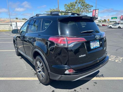 Black 2018 Toyota RAV4 XLE