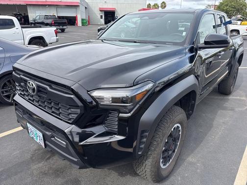 2024 Toyota Tacoma TRD Off Road