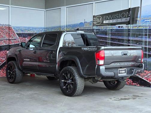 2017 Toyota Tacoma TRD Sport