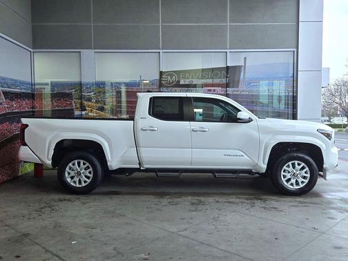 Ice Cap 2026 Toyota Tacoma SR5