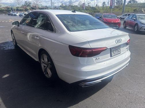 2024 Audi A4 45 S line Premium Plus