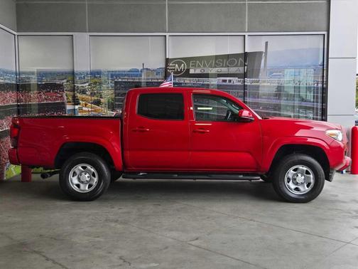 Barcelona Red Metallic 2022 Toyota Tacoma SR