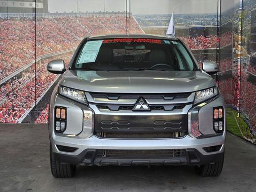 2024 Mitsubishi Outlander Sport SE