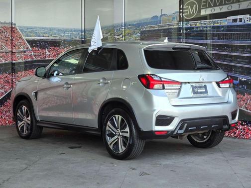 2024 Mitsubishi Outlander Sport SE