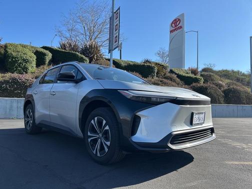 2023 Toyota bZ4X XLE