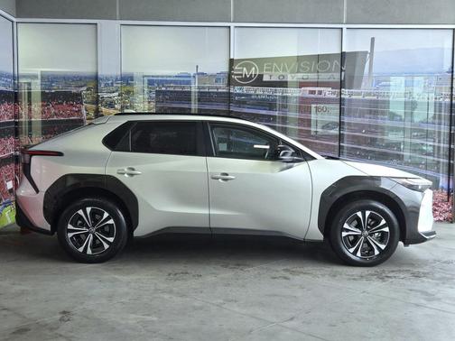 2023 Toyota bZ4X XLE