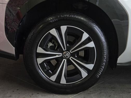 2023 Toyota bZ4X XLE