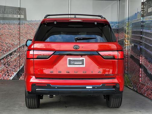 2025 Toyota Sequoia Platinum