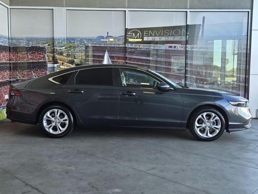 2025 Honda Accord LX 1.5T