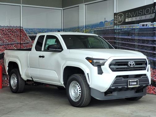 2025 Toyota Tacoma SR