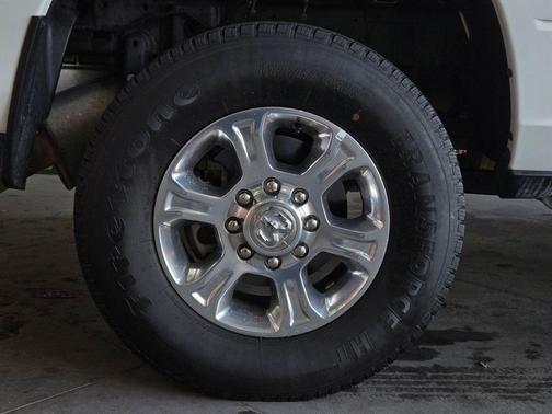 2024 RAM 2500 Big Horn Crew Cab 4x4 8' Box