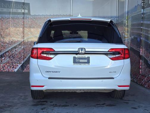 2022 Honda Odyssey Elite