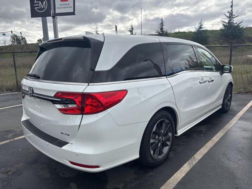 2022 Honda Odyssey Elite