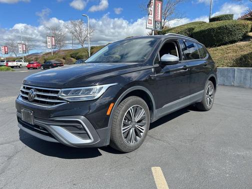 2024 Volkswagen Tiguan 2.0T Wolfsburg Edition