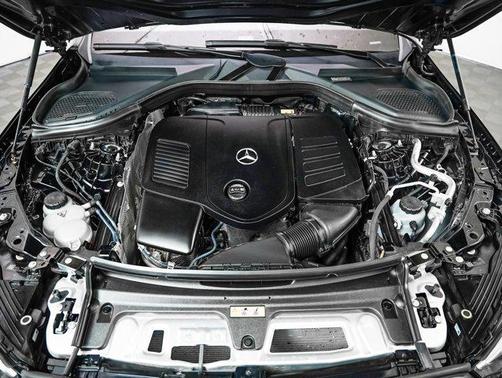 2023 Mercedes-Benz GLC 300 4MATIC