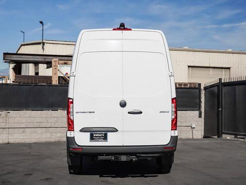 2026 Mercedes-Benz Sprinter 2500 Standard Roof