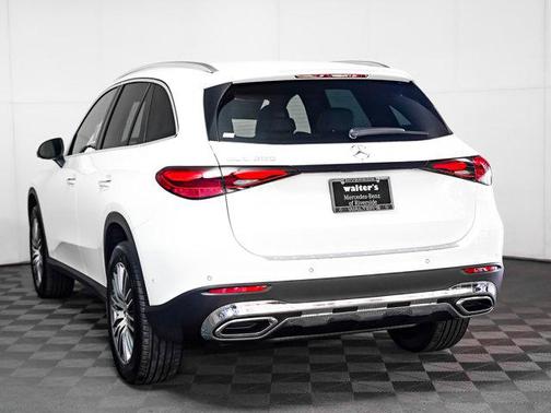 2025 Mercedes-Benz GLC 300 Base