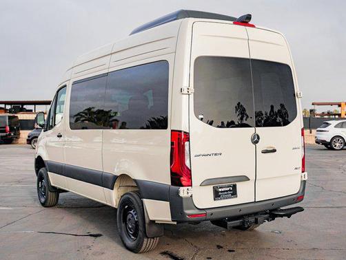 2026 Mercedes-Benz Sprinter 2500 Standard Roof